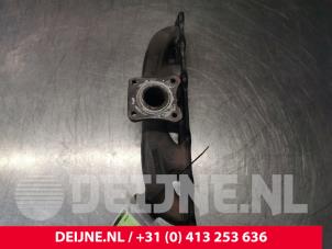 Volvo V70 Abgaskrümmer O106174 foto 2