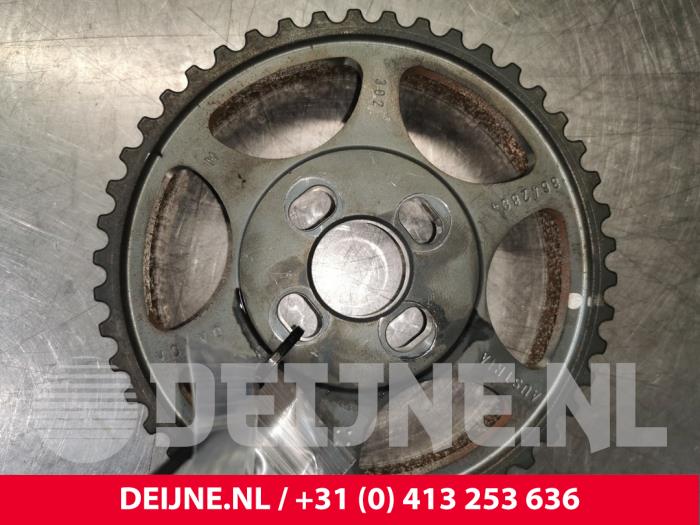 Volvo V70 Nokkenas Tandwiel O106179