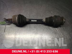 Volkswagen Transporter Aandrijfas links-voor O106200 foto 3