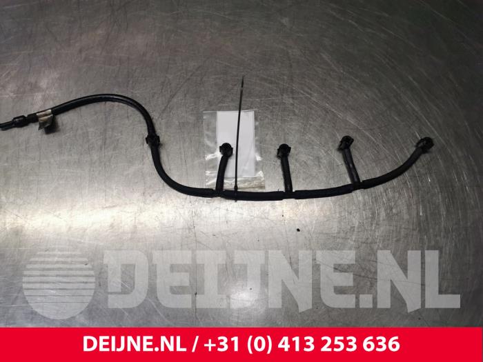 Volvo V70 Brandstof retourleiding O106207