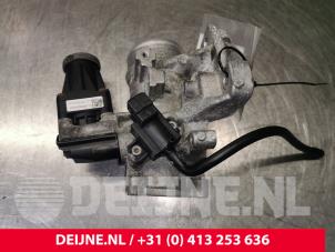 Volvo V70 AGR Ventil O106215 foto 3