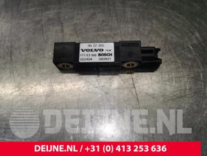 Gebruikte Airbag Sensor Volvo S80 (TR/TS) 2.4 SE 20V 170 Prijs € 30,00 Margeregeling aangeboden door van Deijne Onderdelen Uden B.V.