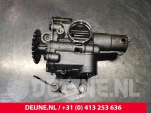 Gebruikte Oliepomp Volvo V70 Prijs € 60,50 Inclusief btw aangeboden door van Deijne Onderdelen Uden B.V.