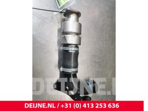 Gebruikte Intercooler Buis Volvo V40 (MV) 1.6 D2 Prijs € 35,00 Margeregeling aangeboden door van Deijne Onderdelen Uden B.V.