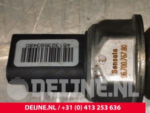 Volvo V40 Fuel injector nozzle O106304 photo 2