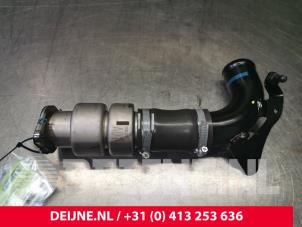 Gebruikte Intercooler Buis Ford Transit Connect (PJ2) 1.6 TDCi 16V 95 Prijs € 60,50 Inclusief btw aangeboden door van Deijne Onderdelen Uden B.V.