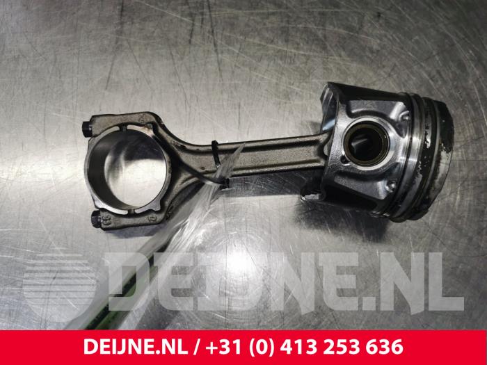 Gebruikte Zuiger Citroen Nemo Prijs € 96,80 Inclusief btw aangeboden door van Deijne Onderdelen Uden B.V.
