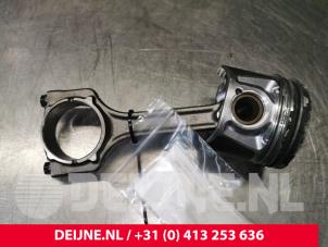 Gebruikte Zuiger Citroen Nemo Prijs € 96,80 Inclusief btw aangeboden door van Deijne Onderdelen Uden B.V.