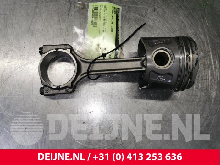Gebruikte Zuiger Citroen Nemo Prijs € 96,80 Inclusief btw aangeboden door van Deijne Onderdelen Uden B.V.