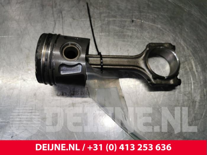 Fiat Doblo Kolben O106395