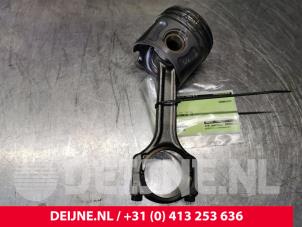 Fiat Doblo Zuiger O106396 foto 4