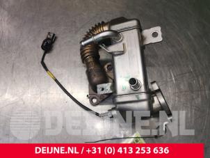 Opel Vivaro EGR koeler O106435 foto 2