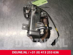 Opel Vivaro EGR koeler O106435 foto 4