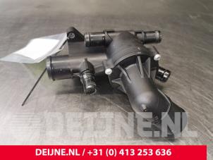 Opel Vivaro Thermostaathuis O106436 foto 3
