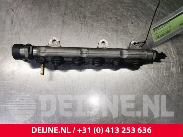 Gebruikte Verstuiver brug Opel Vivaro 2.0 CDTI Prijs € 90,75 Inclusief btw aangeboden door van Deijne Onderdelen Uden B.V.