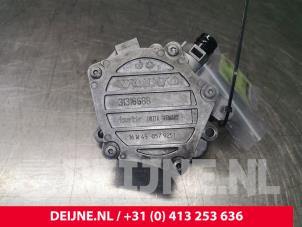 Gebruikte Videpomp (Diesel) Volvo V90 II (PW) 2.0 D4 16V Prijs € 60,00 Margeregeling aangeboden door van Deijne Onderdelen Uden B.V.