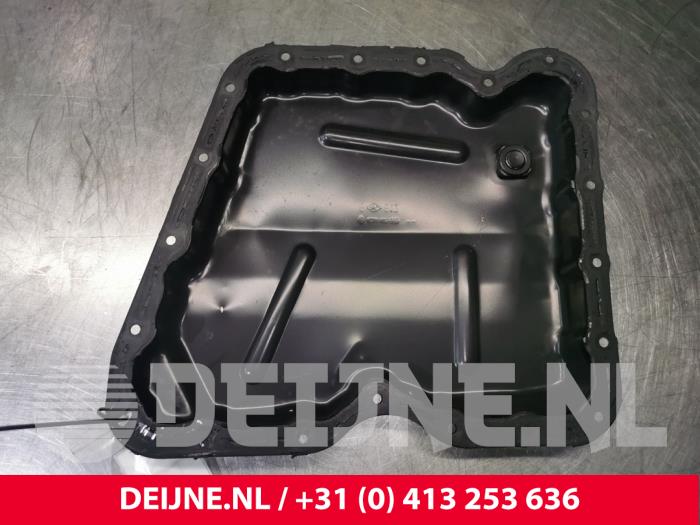 Gebruikte Carterpan Renault Master III (FV) 2.3 dCi 100 16V FWD Prijs € 48,40 Inclusief btw aangeboden door van Deijne Onderdelen Uden B.V.