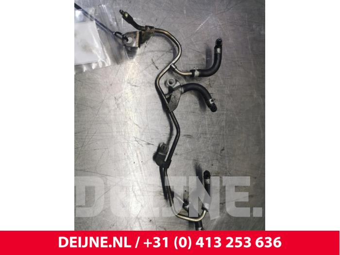 Renault Master Brennstoff-Rücklaufleitung O106618