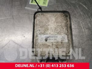 Volkswagen Golf Ölkühler O106633 foto 3