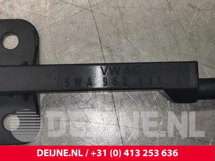 Keyless entry antenne van een Volkswagen ID.3 (E11) 1st, Pro 2021