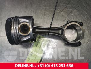 Audi A4 Zuiger O106737 foto 3