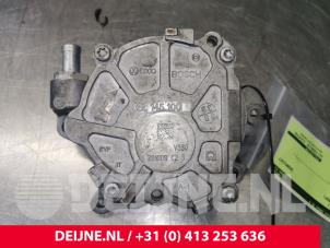 Gebruikte Vacuumpomp (Diesel) Audi A4 (B7) Prijs € 40,00 Margeregeling aangeboden door van Deijne Onderdelen Uden B.V.