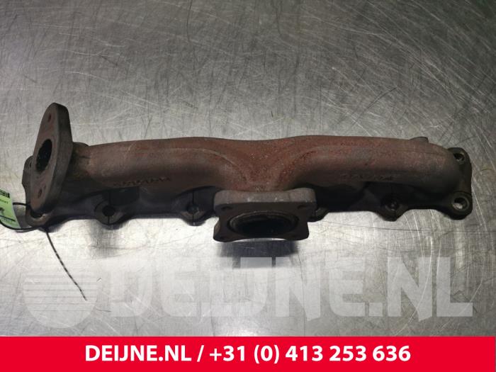 Gebruikte Spruitstuk Uitlaat Volvo V70 (BW) 2.0 D3 20V Prijs € 55,00 Margeregeling aangeboden door van Deijne Onderdelen Uden B.V.