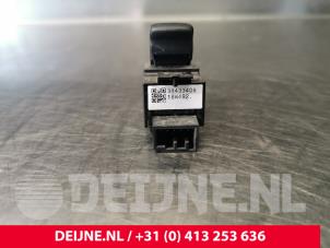 Volvo V60 Electric window switch O106986 photo 2