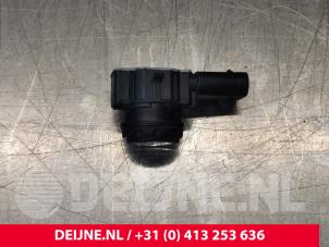 Gebruikte PDC Sensor Volvo V60 II (ZW) 2.0 D3 16V Prijs € 25,00 Margeregeling aangeboden door van Deijne Onderdelen Uden B.V.