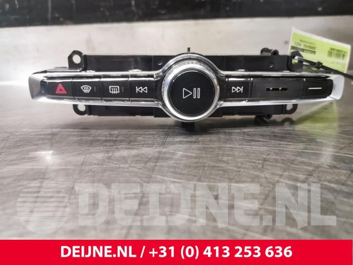 Volvo V60 Radiobedienings paneel O106993