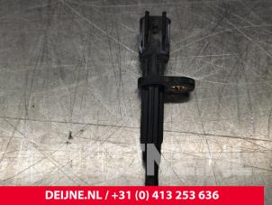 Volvo V60 ABS-Sensor O107000 foto 2