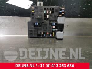 Volvo V60 Fuse box O107014 photo 2