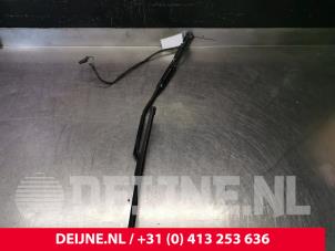 Volvo V60 Ruitenwisserarm voor O107061 foto 2