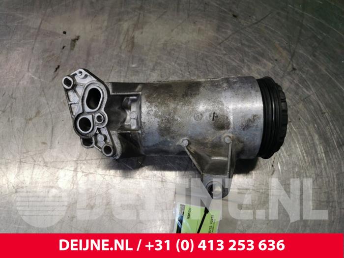 Renault Trafic Oliefilterhuis O107064