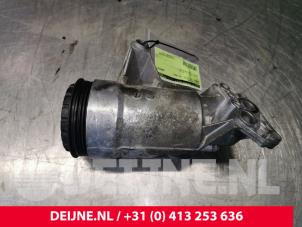 Renault Trafic Ölfiltergehäuse O107064 foto 3