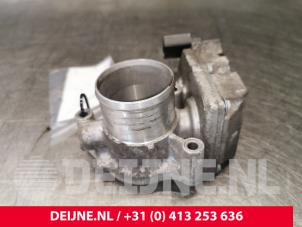 Renault Master Gasklephuis O107079 foto 3