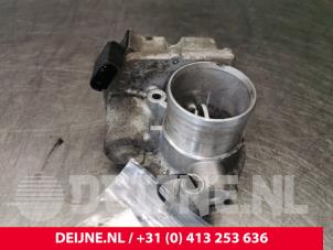 Renault Master Gasklephuis O107079 foto 4