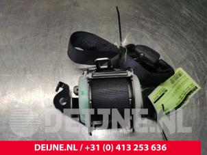 Opel Agila Veiligheidsgordel midden-achter O107086 foto 2