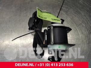 Opel Agila Veiligheidsgordel midden-achter O107086 foto 3