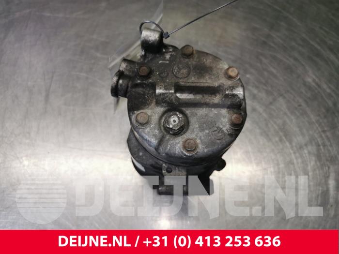Opel Agila Air conditioning pump O107102