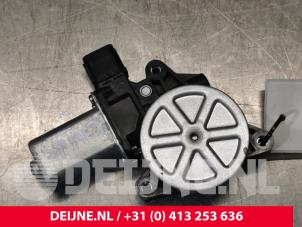 Tesla Model S Schiebedach Motor O107118 foto 3