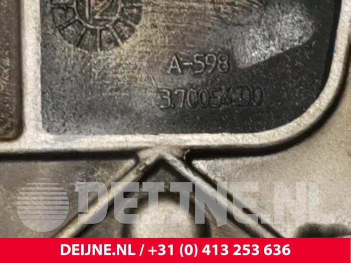 Distributiedeksel van een Fiat Doblo Cargo (263) 1.3 D Multijet 2012