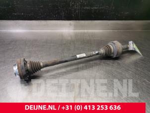 Gebruikte Steekas links-achter Porsche Cayenne (9PA) 4.5 S V8 32V Prijs € 70,00 Margeregeling aangeboden door van Deijne Onderdelen Uden B.V.