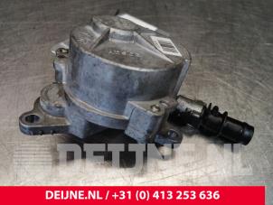 Renault Master Vacuum pump (diesel) O107289 photo 2