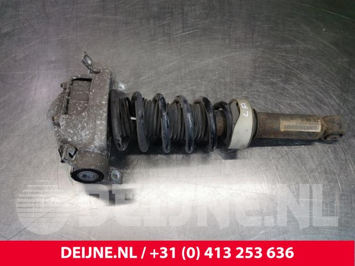 Porsche Cayenne Stoßdämpferstrebe links hinten O107296
