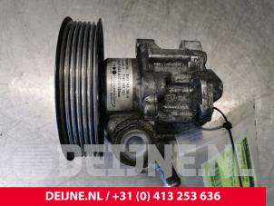Audi A4 Power steering pump O107439 photo 4