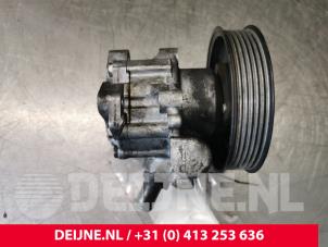Audi A4 Power steering pump O107439 photo 2