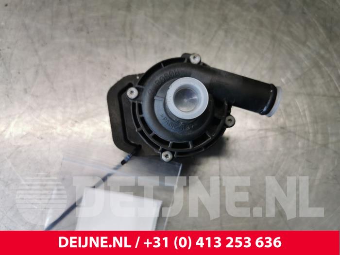 Mercedes ML-Klasse Extra waterpomp O107451