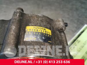 Toyota Hiace Power steering pump O107535 photo 3
