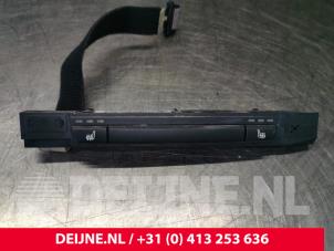 BMW 1-Serie Stoelverwarmings Schakelaar O107557 foto 3